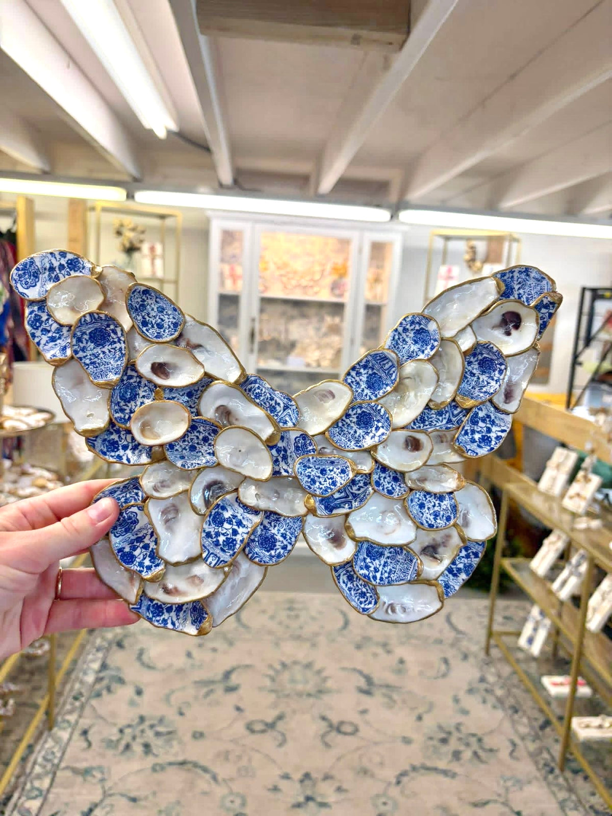 Blue/Natural Oyster Butterfly