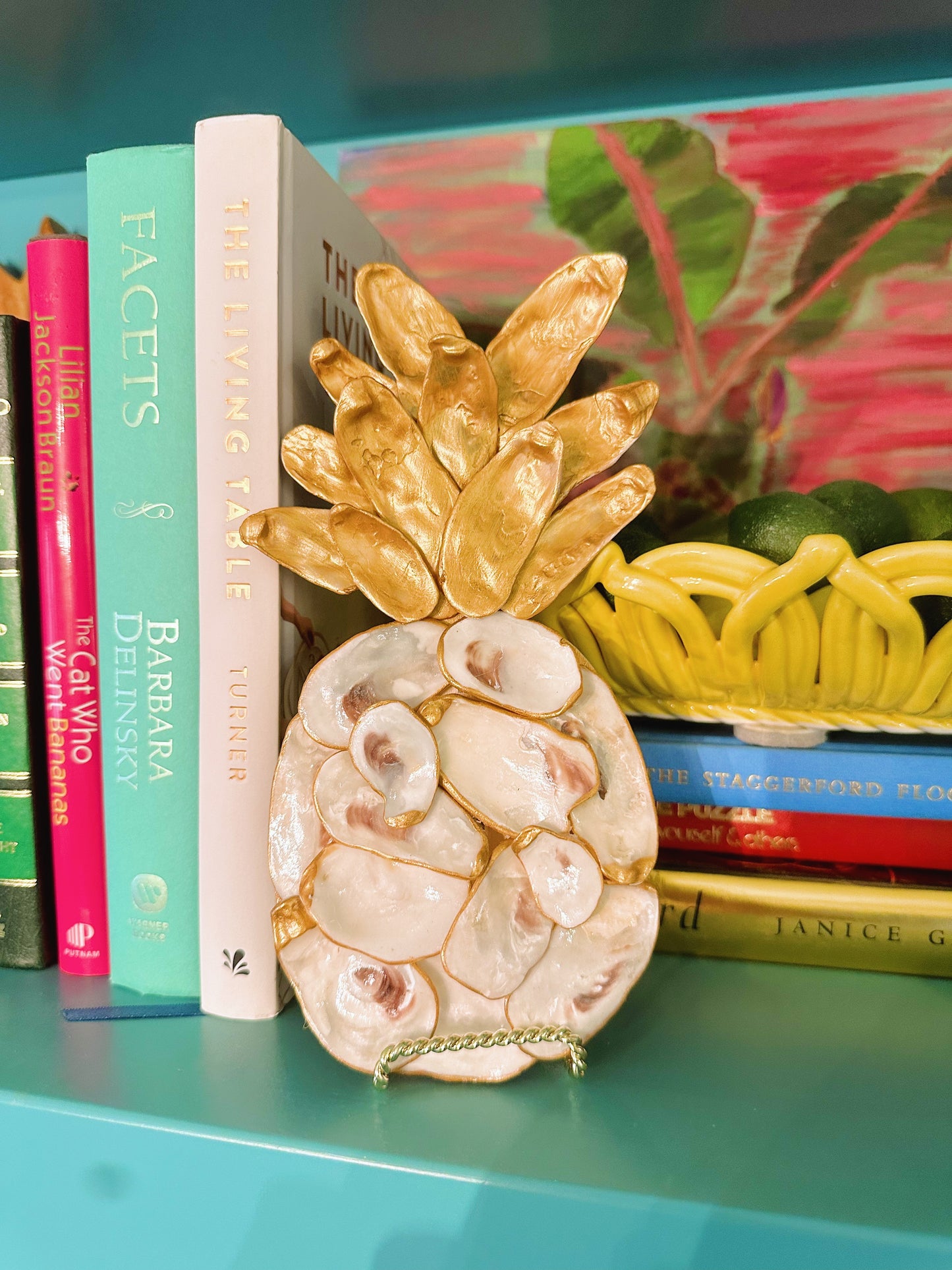 Cutout Natural & Gold Pineapple