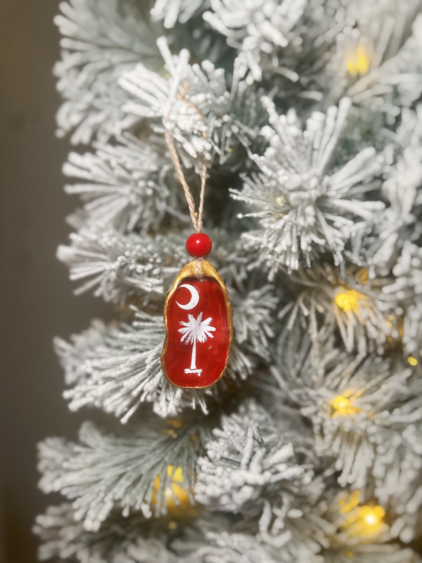 Palmetto Tree Oyster Ornament